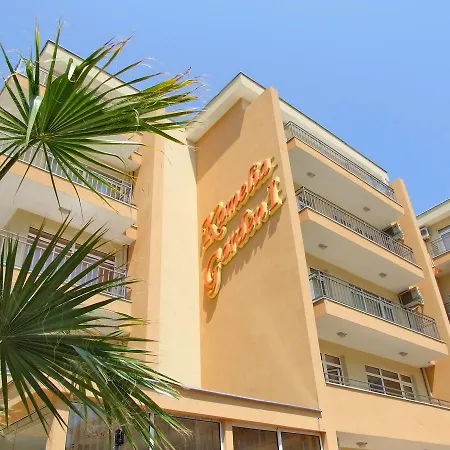 Appartamento Aparthotel Kamelia Garden - Official Rental